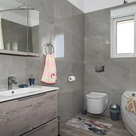 Serenity Luxury In Paradisi Rhodes * Θεολόγος